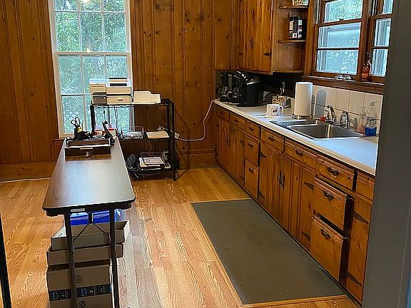 Kitchen larger house 