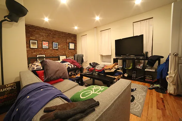 Rented by City Wide Apartments | media 3
