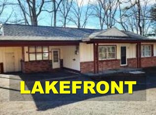 436 Log Tavern Rd, Milford, PA 18337