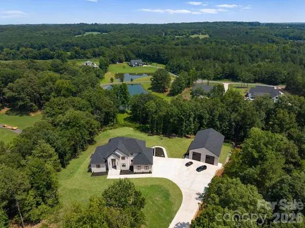6003 Israel Dr, Concord, NC 28025