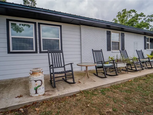 1481 Madison St #7855, Huntsville, AR 72740