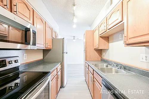 280 E Highline Cir #301 Photo 1 280 E Highline Cir #301 Photo 1