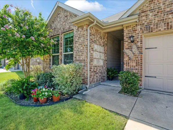 505 Vawter Dr, Van Alstyne, TX 75495