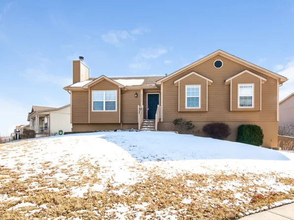 8523 NE 107th Ter, Kansas City, MO 64157