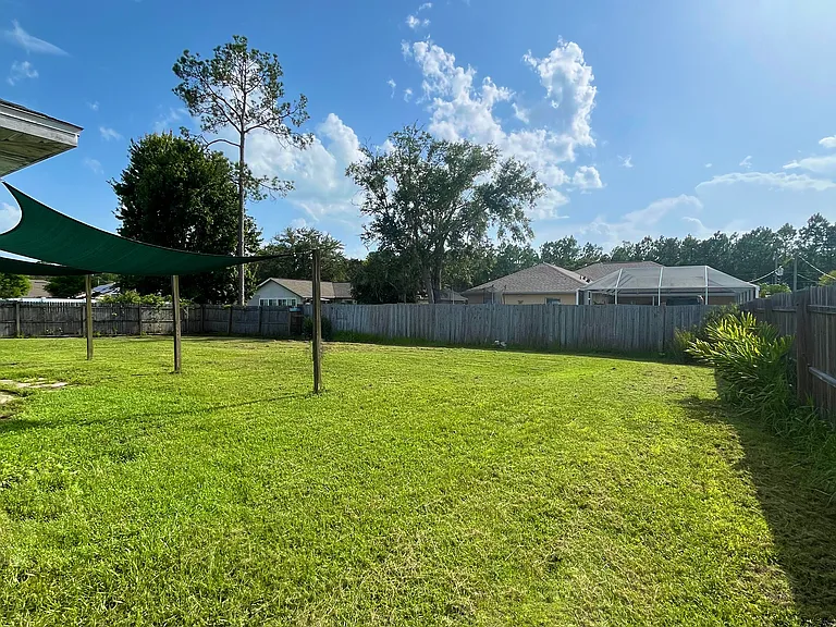 5 Ziegler Pl — Photo 7