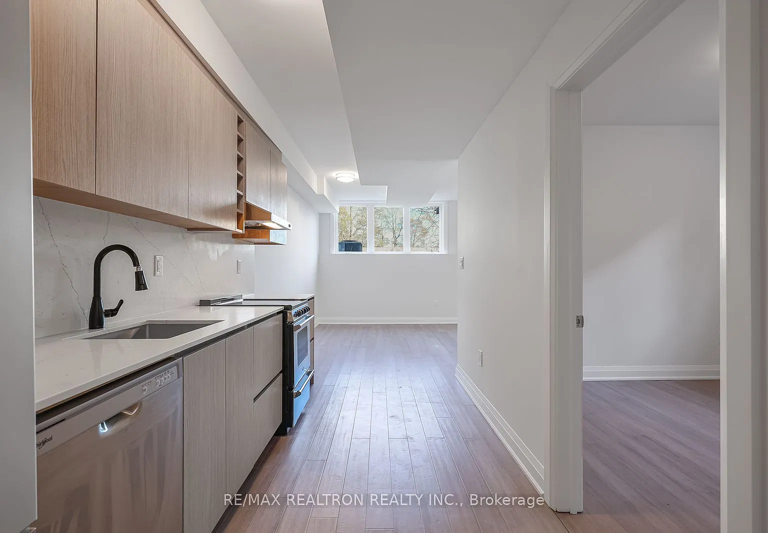 1 bed, $1,700 — Photo 2