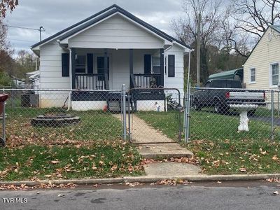 208 Dyer St, Johnson City, TN, 37601