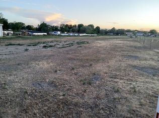 4221N-1425E, Buhl, ID 83316