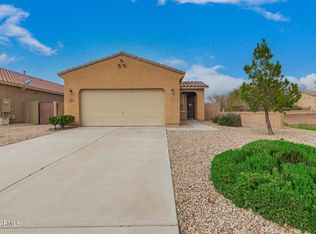 754 W Love Rd, Queen Creek, AZ 85143