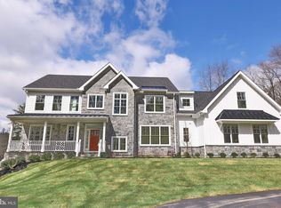 1 Weirwood Rd, Radnor, PA 19087