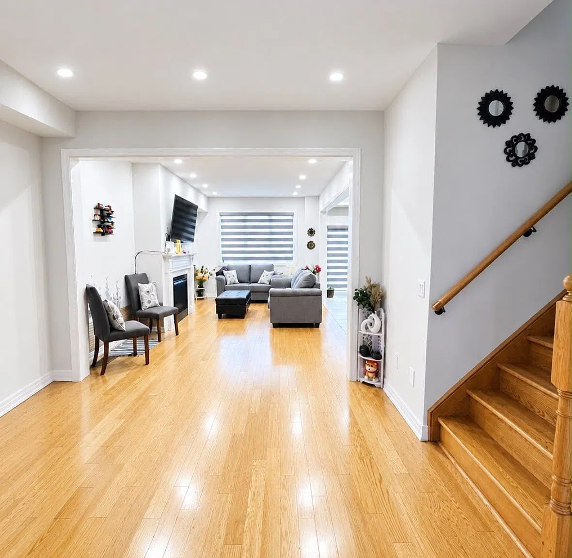 3 bed, $2,450 — Photo 2
