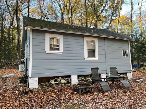 Middletown Real Estate Middletown Ny Homes For Sale Zillow