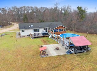 W9041 Airport Rd, Crivitz, WI 54114