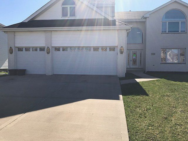 1st image of 21225 Sophia Dr