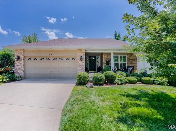 830 Harmony Ter, Lake Saint Louis, MO 63367