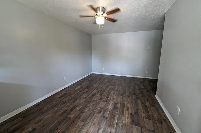 905 Campus St #110 — Photo 5