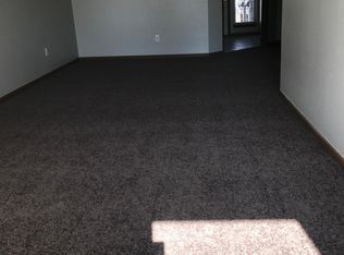 400 E Walnut St, Raymore, MO 64083