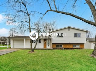 3 N Lang Dr, O'Fallon, MO 63366