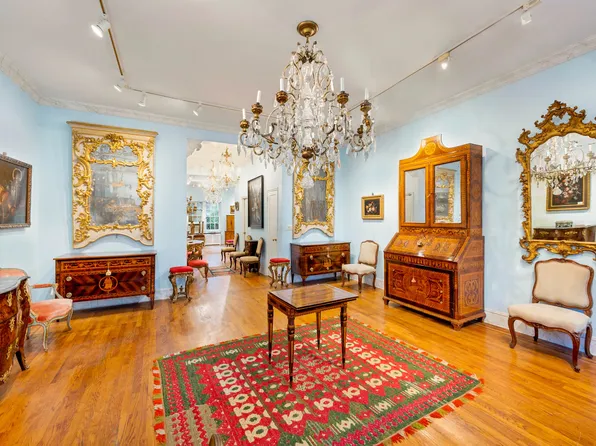 36 East 73rd Street image 13 of 23