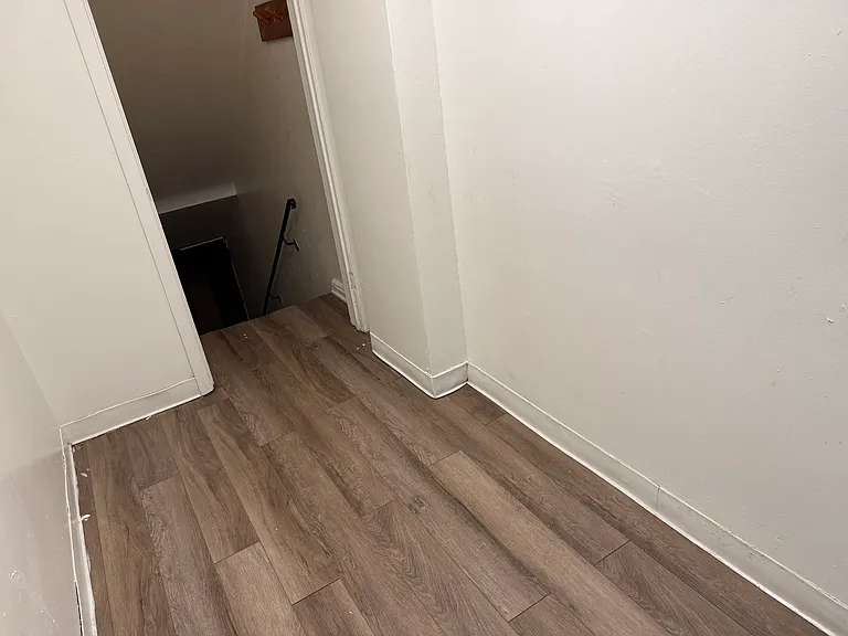 16212 Maplewood Ct — Photo 8