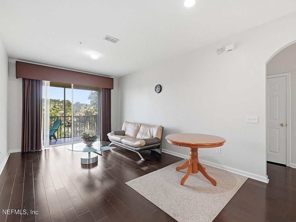 1st image of 7801 Point Meadows Dr Unit 1402