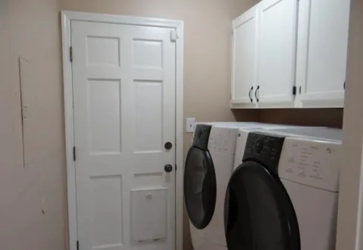 3 bed, 1600 sqft, $1,700 — Photo 3