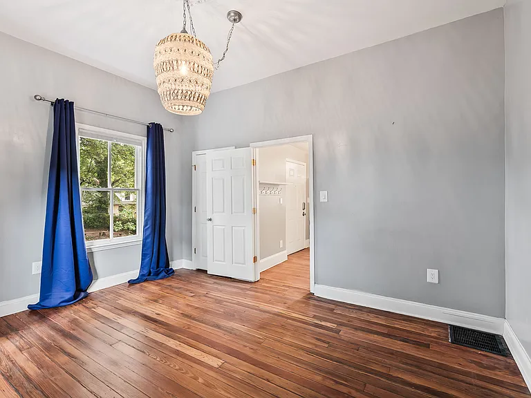 649 Gillette Ave SW — Photo 16