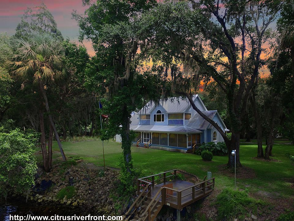 1st image of 10700 N Sunflower Point