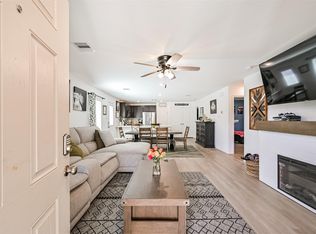 138 Austin Rd, Angleton, TX 77515