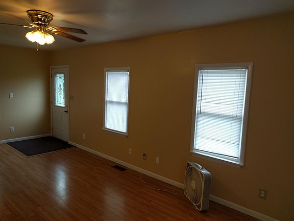 Living Room/ Family Room