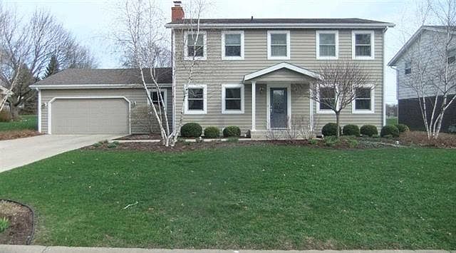 1st image of 2223 Silverthorn Dr