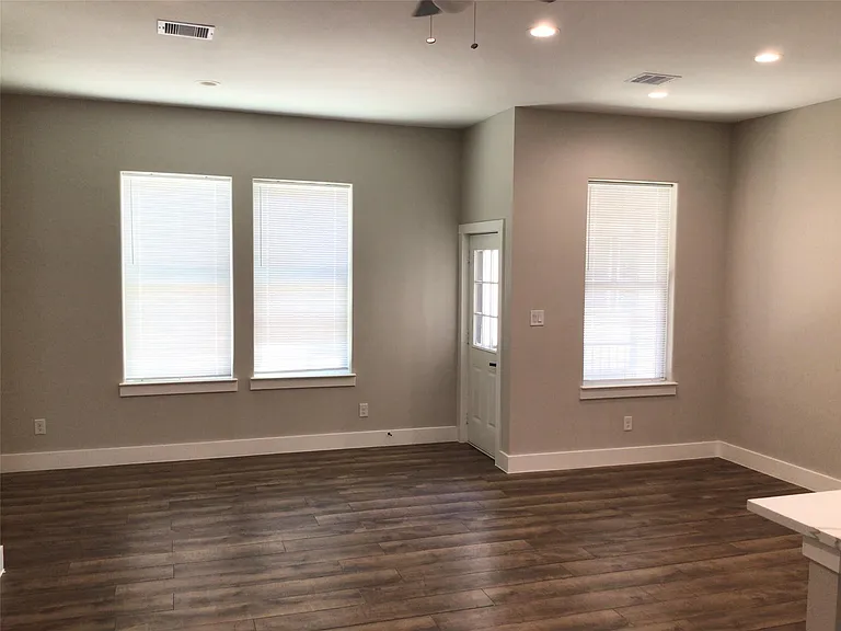 2109 Marnel Rd #G — Photo 11