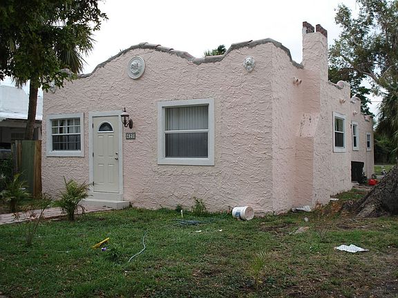 627 27th st, Northwood,fl 33407