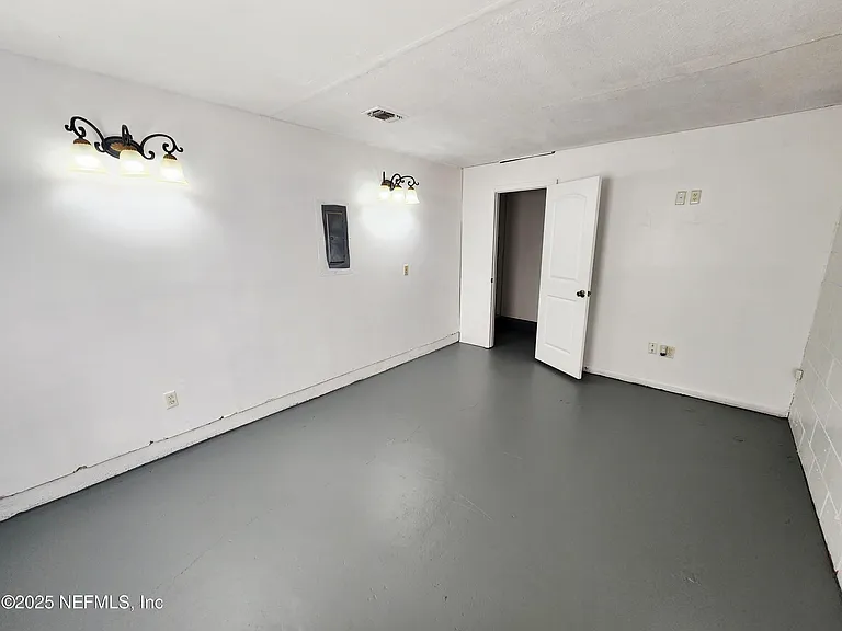 7127 Prellie St — Photo 14
