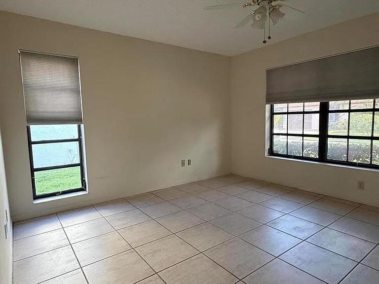6273 Tall Cypress Cir — Photo 8
