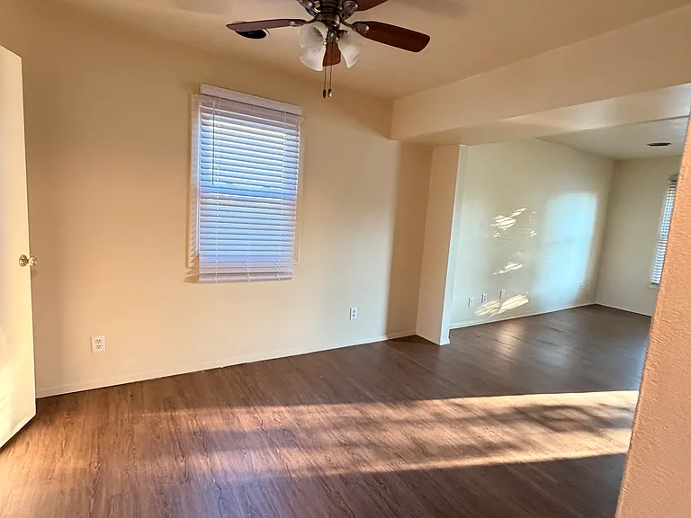 808 Crescent Dr #B — Photo 14
