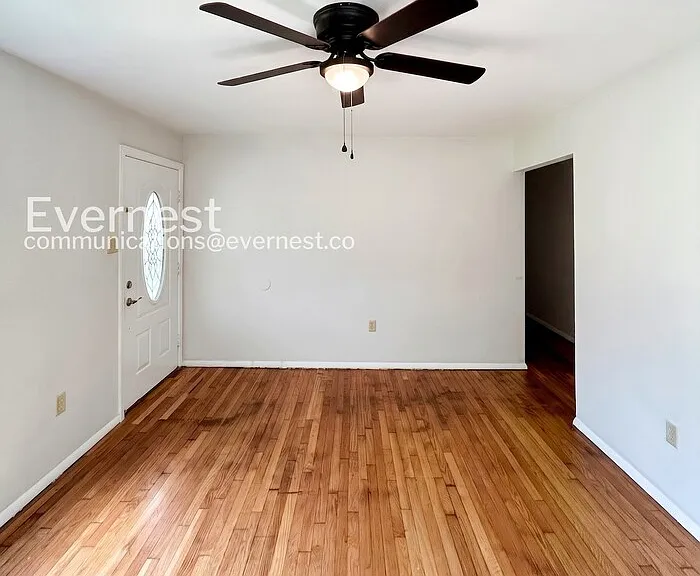 1921 Wigglesworth Rd — Photo 6