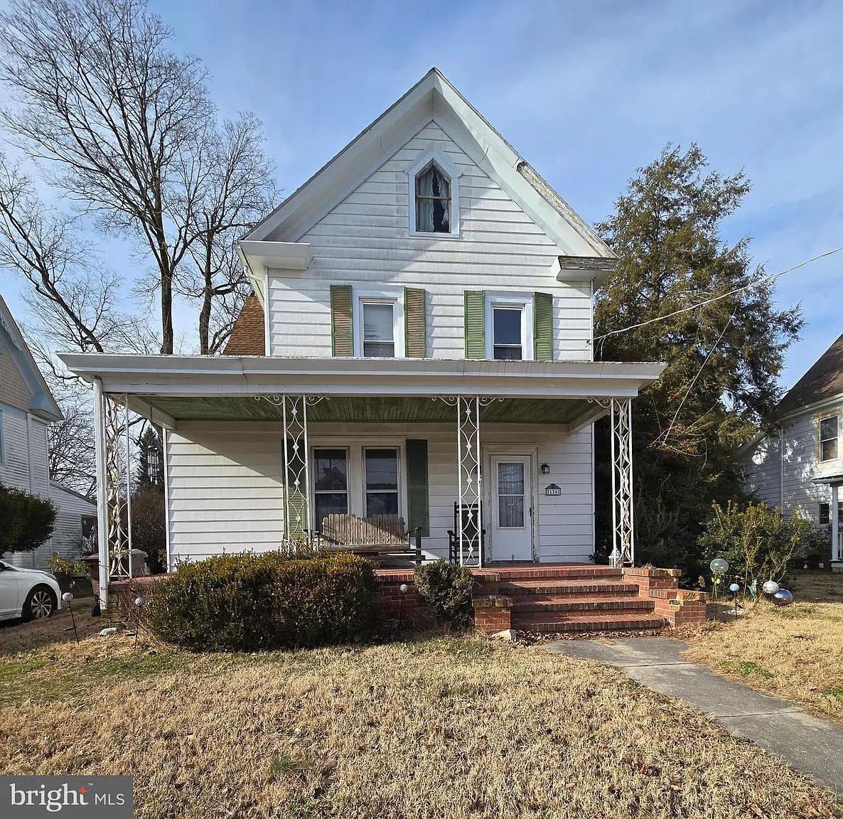 126 Maple Ave photo 1