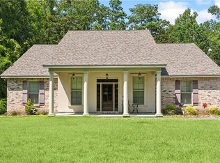 2229 Labarre St, Mandeville, LA 70448