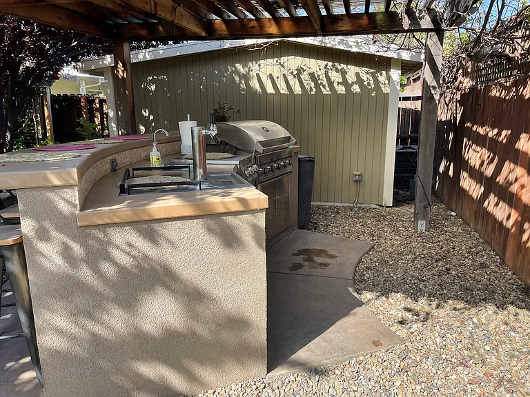 320 Magnolia Ave — Photo 13