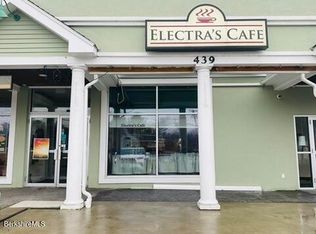 439 Pittsfield Rd, Lenox, MA 01240