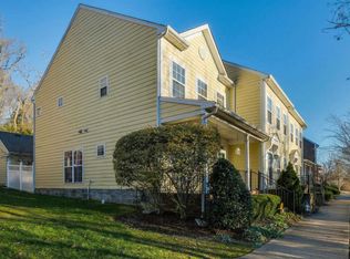 8660 Gauphin Pl, Nashville, TN 37211