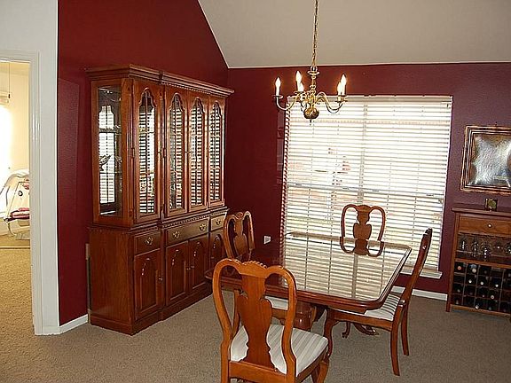 5th image of 5111 Cherry Blossom Dr