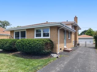 4423 Raymond Ave, Brookfield, IL 60513