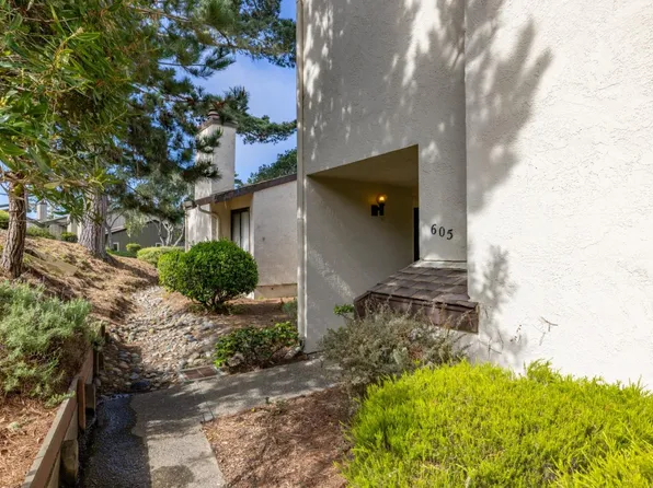 605 Acorn Ct, Pacific Grove, CA 93950