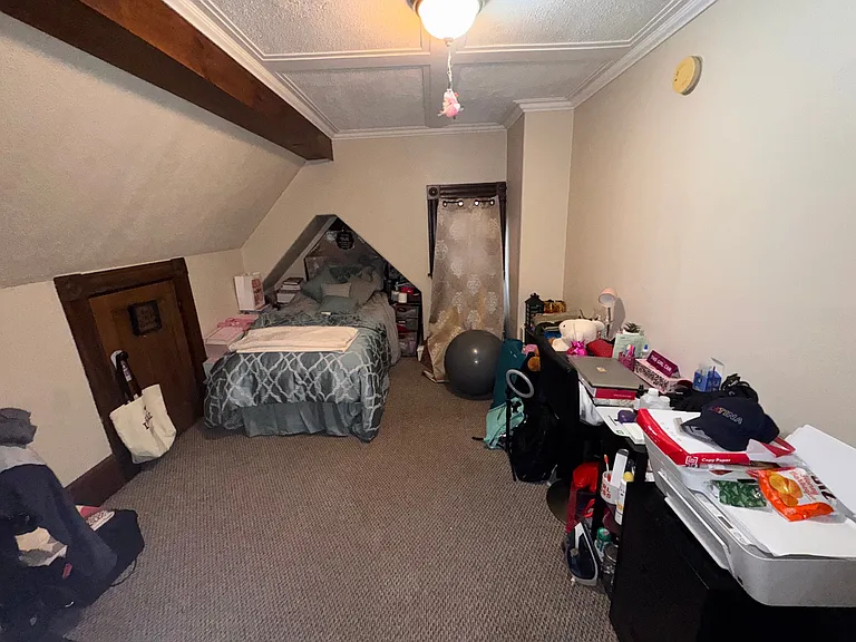 154 Tolman St #4 — Photo 16