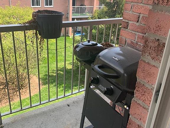 5th image of 140 Conway Dr #46