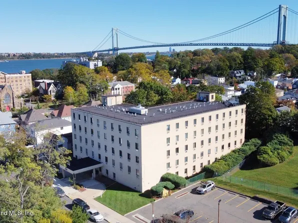 50 Belair Rd APT 4I, Staten Island, NY 10305
