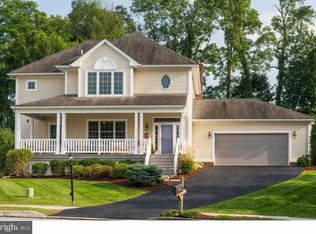 535 Ferncastle Dr, Downingtown, PA 19335