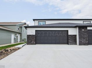 55 Cedar Dr, Mapleton, ND 58059